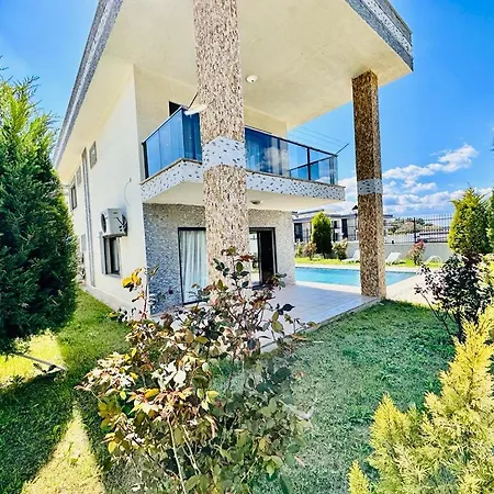 Villa Ege Murat Villalari